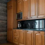 Alpine Grand Villa, Ski-in Ski-out By Aavalevi