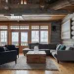 Alpine Grand Villa, Ski-in Ski-out By Aavalevi アパート *