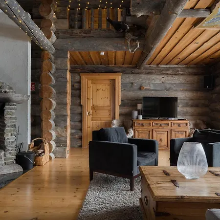 Appartamento Alpine Grand Villa, Ski-in Ski-out By Aavalevi